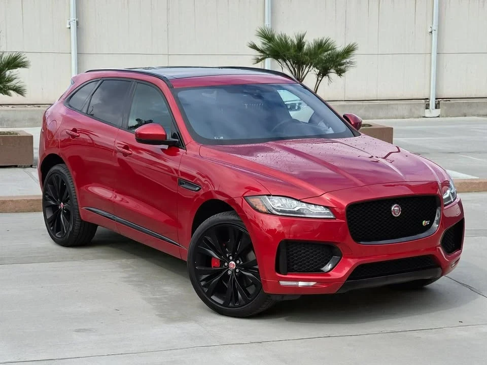 2019 Jaguar F-Pace - Image 3 of 20