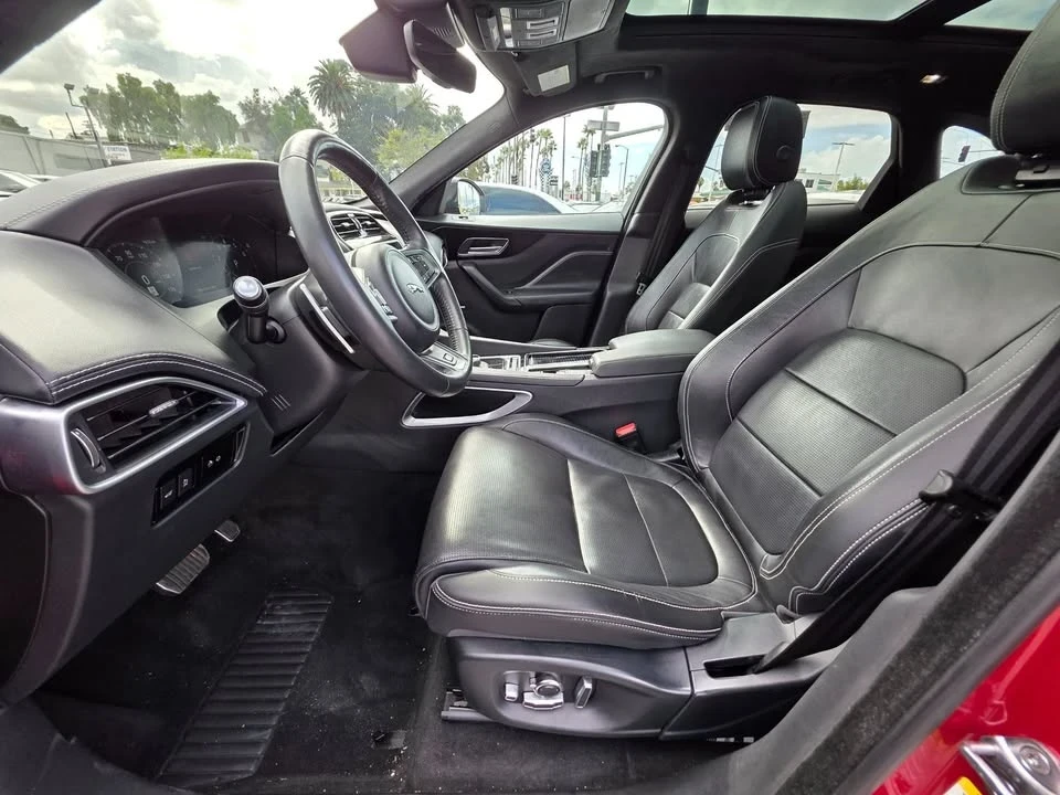 2019 Jaguar F-Pace - Image 19 of 20