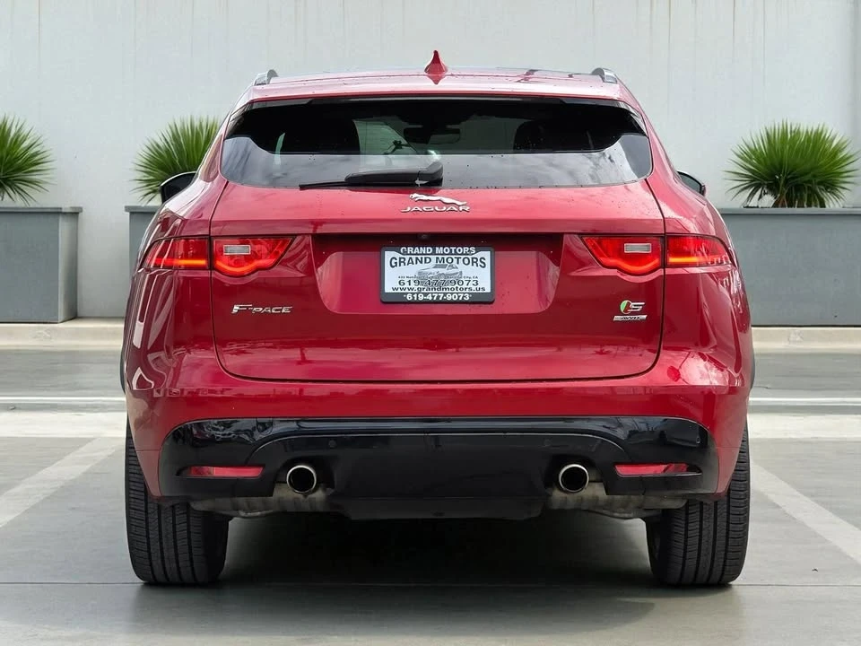 2019 Jaguar F-Pace - Image 8 of 20