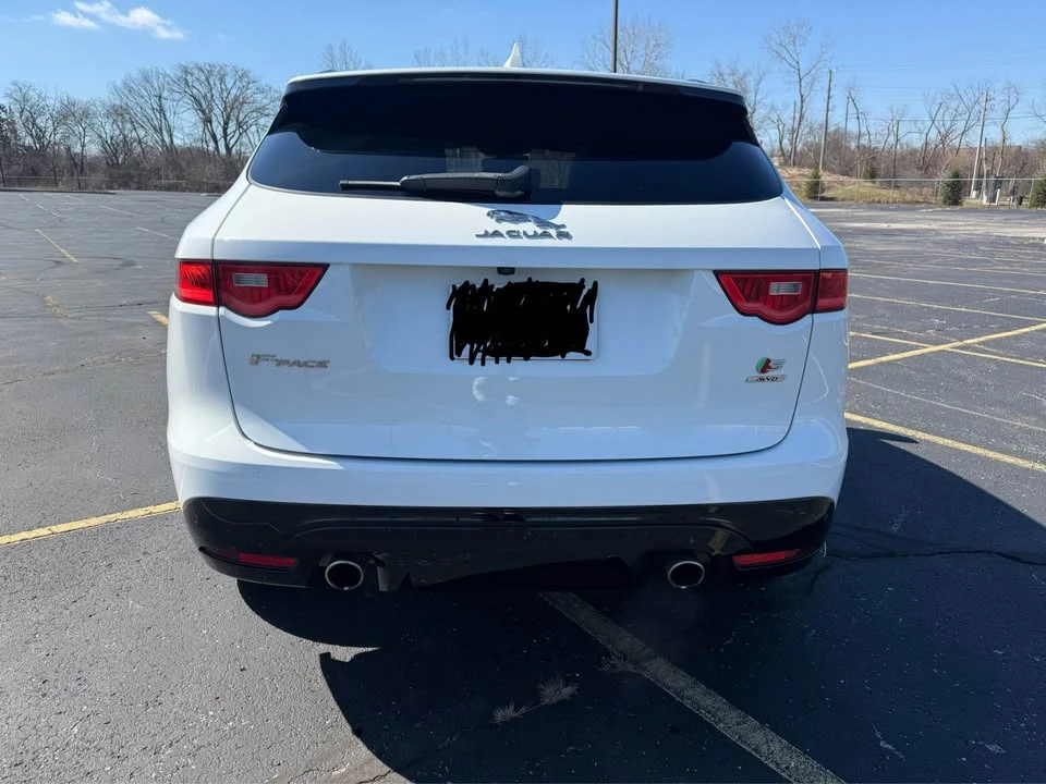2019 Jaguar F-Pace - Image 6 of 14