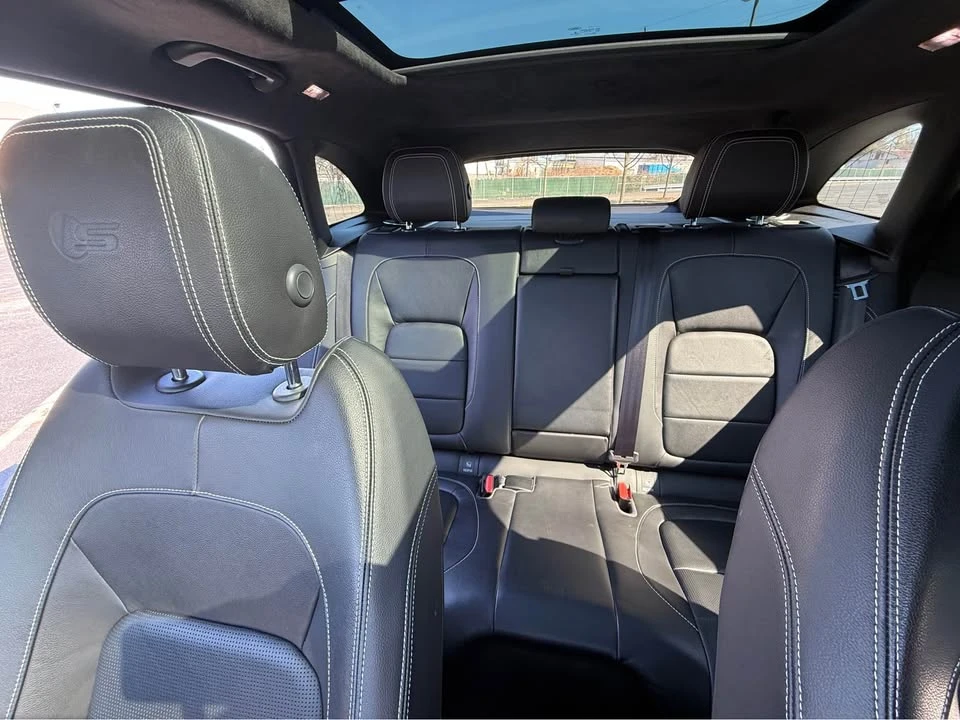 2019 Jaguar F-Pace - Image 13 of 14