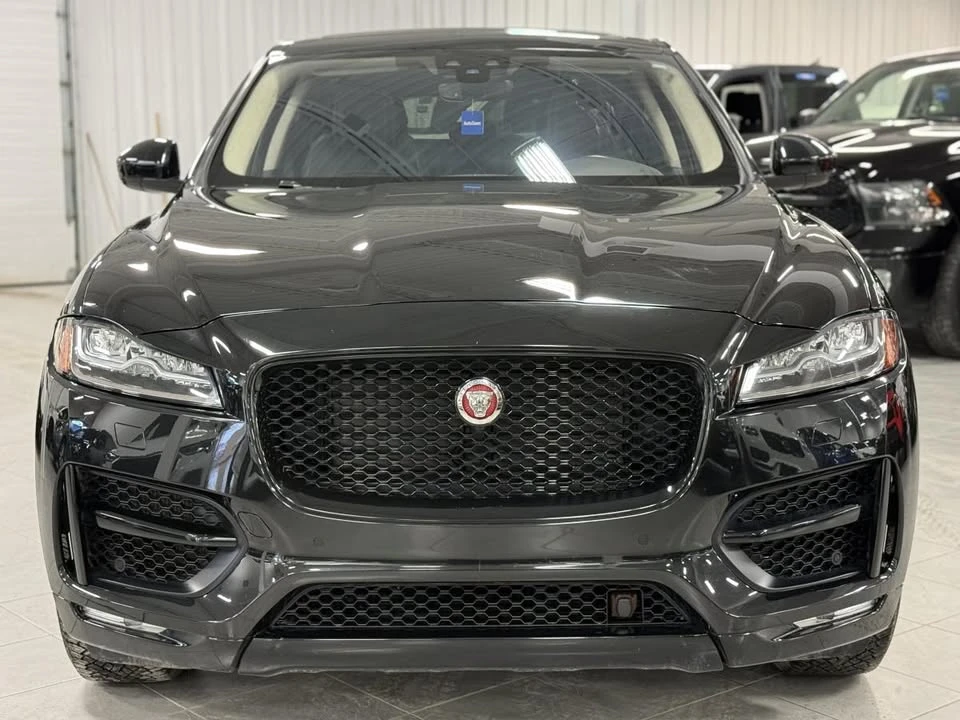 2019 Jaguar F-Pace - Image 2 of 16