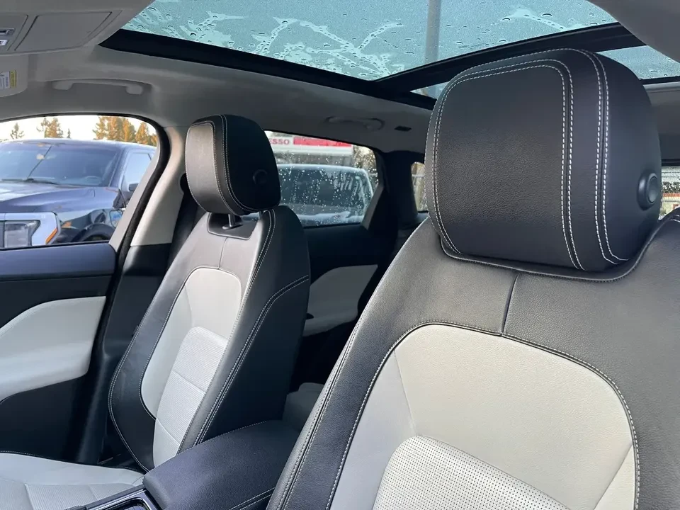2019 Jaguar F-Pace - Image 12 of 16