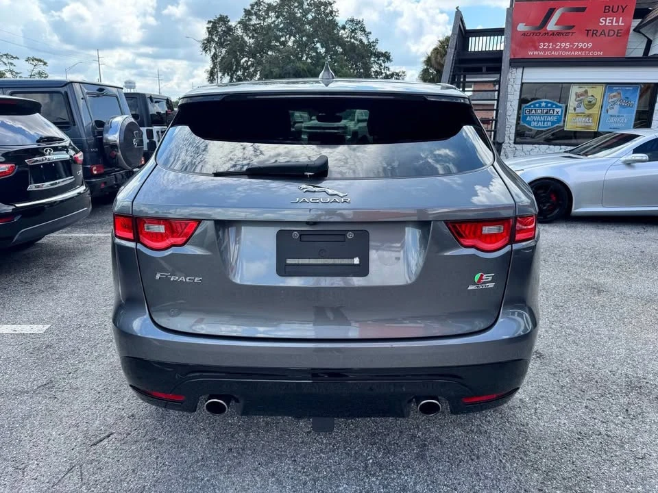 2019 Jaguar F-Pace - Image 3 of 20