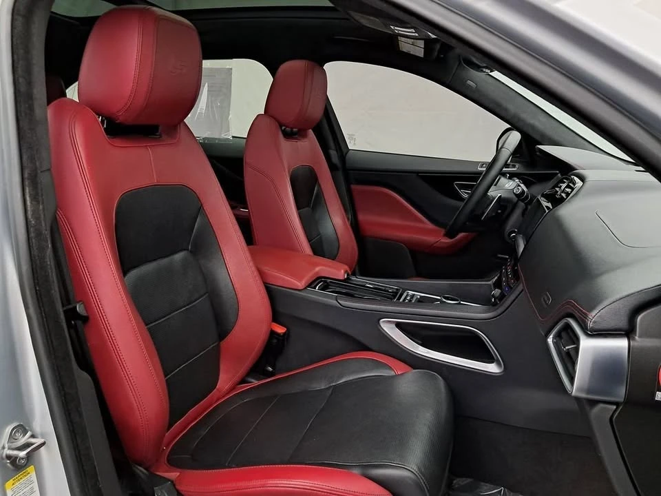 2019 Jaguar F-Pace - Image 3 of 20