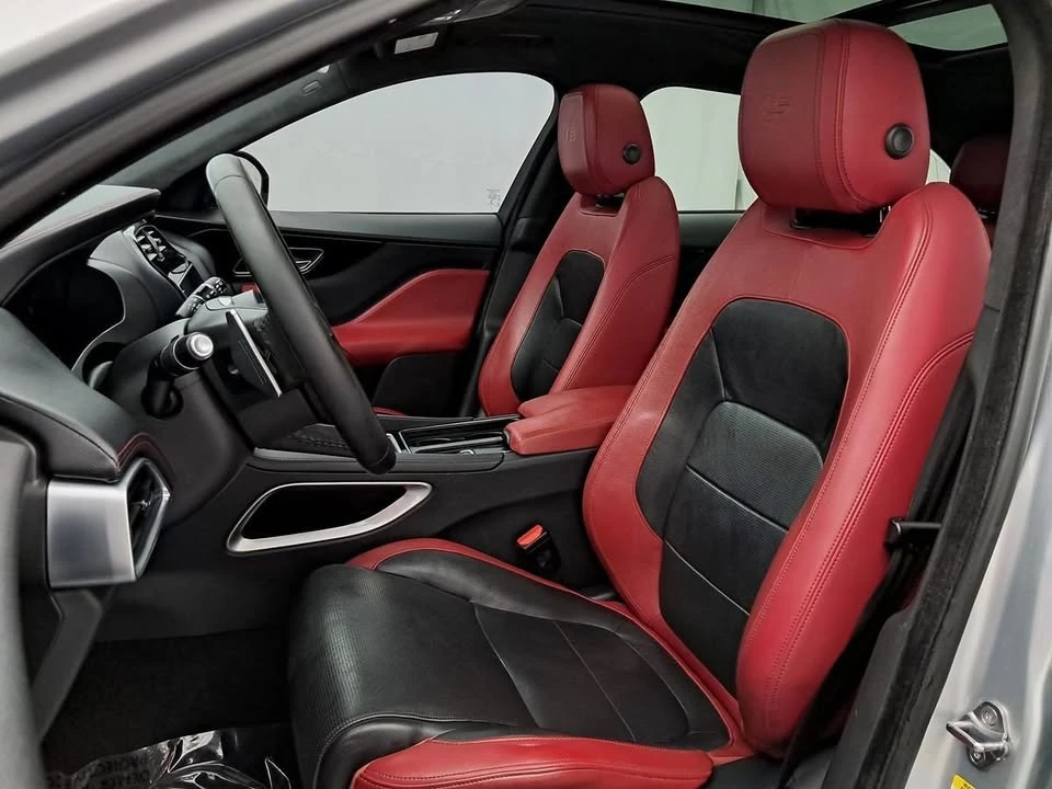 2019 Jaguar F-Pace - Image 7 of 20