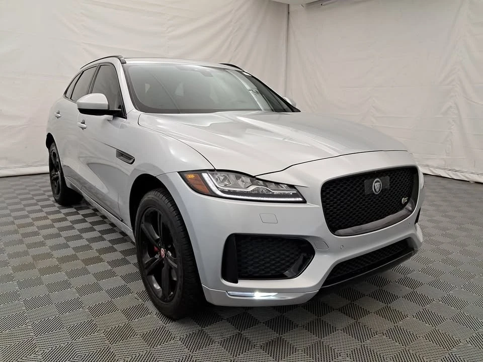 2019 Jaguar F-Pace - Image 2 of 20
