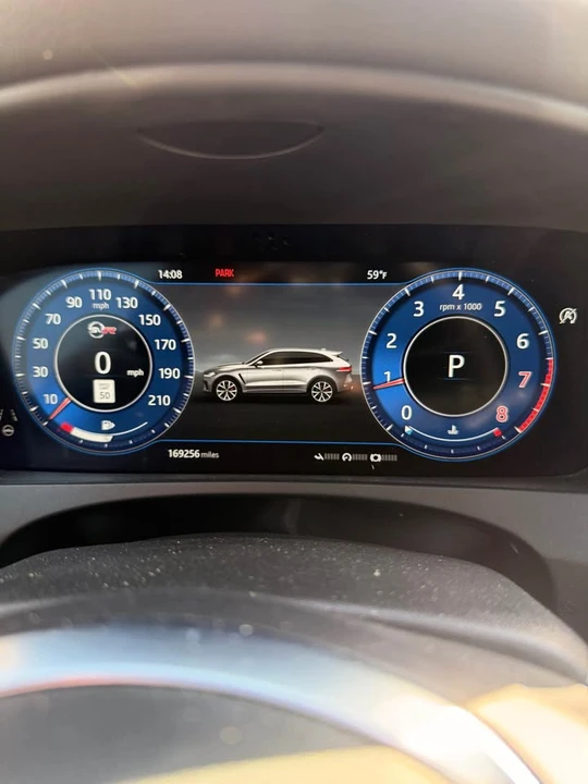 2019 Jaguar F-Pace SVR - Image 7 of 7