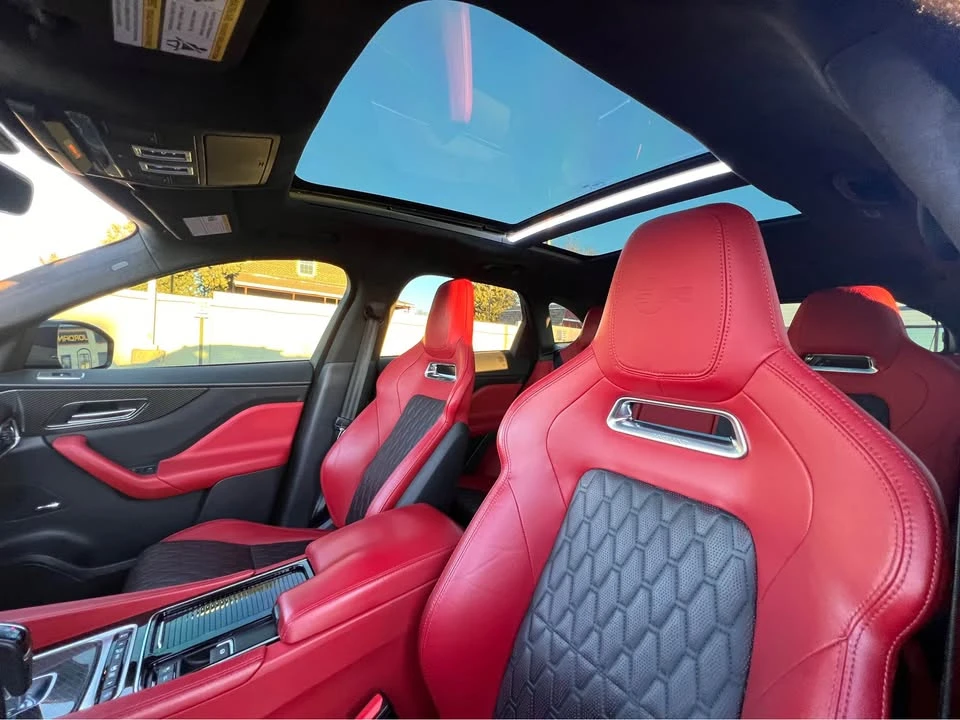 2019 Jaguar F-Pace SVR - Image 6 of 18