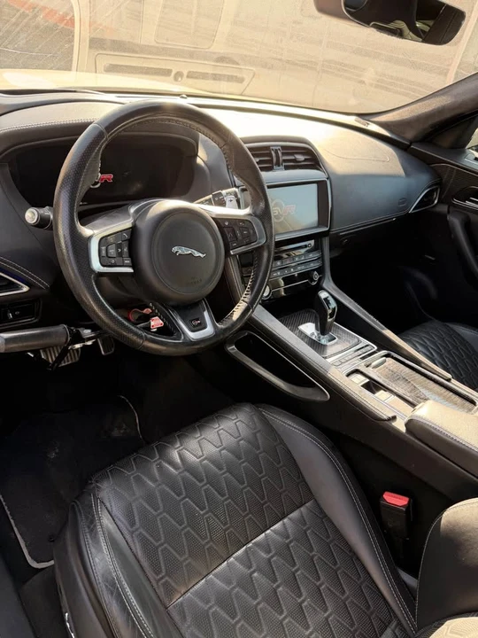 2019 Jaguar F-Pace SVR - Image 5 of 7