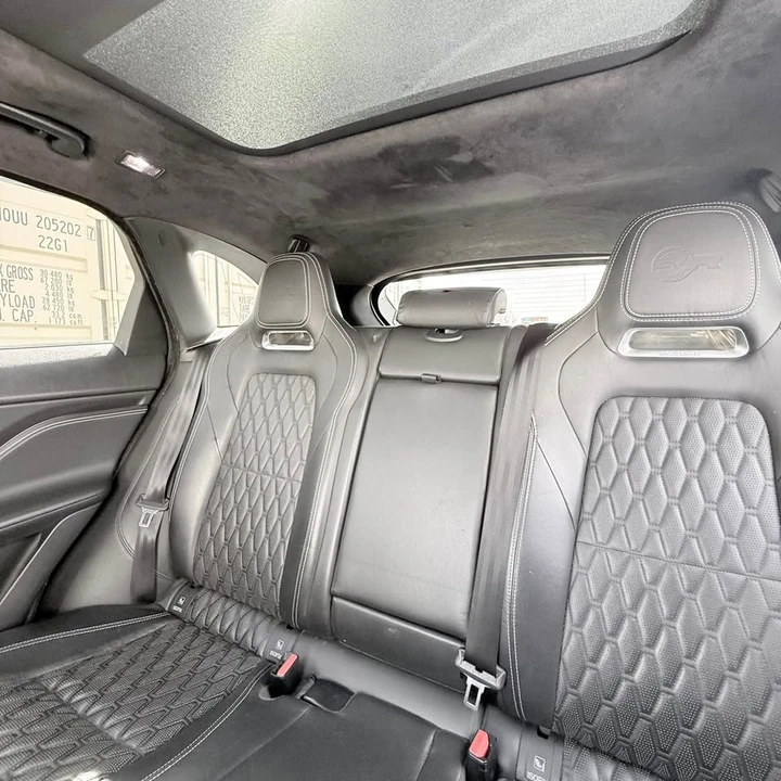 2019 Jaguar F-Pace SVR - Image 14 of 18