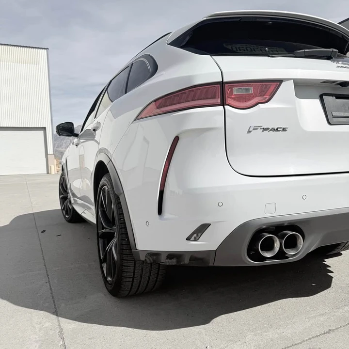2019 Jaguar F-Pace SVR - Image 4 of 18