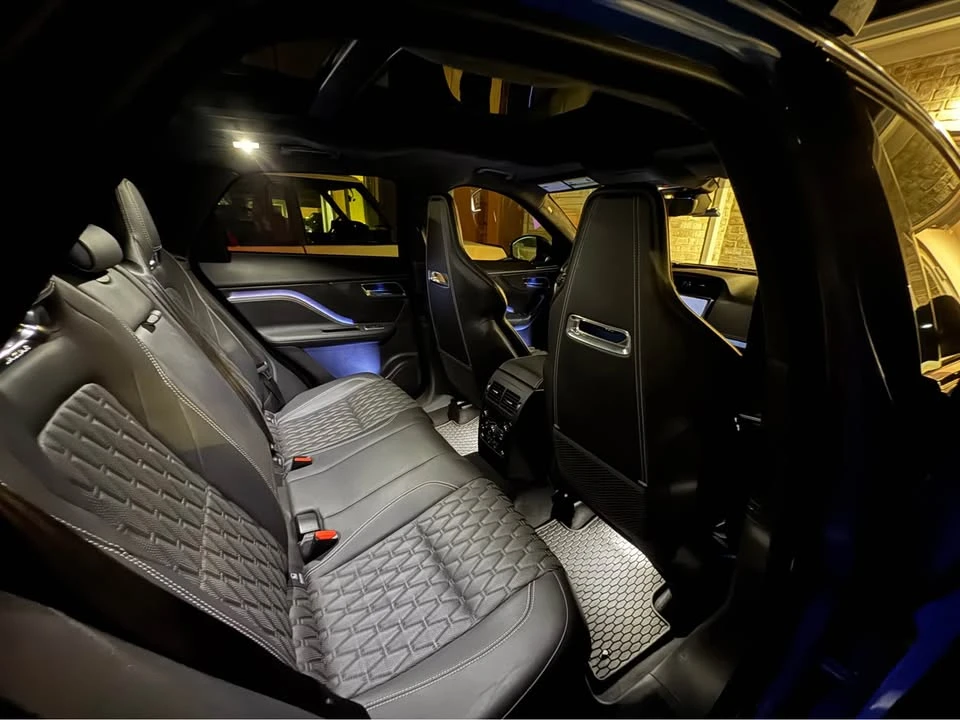 2019 Jaguar F-Pace SVR - Image 6 of 7