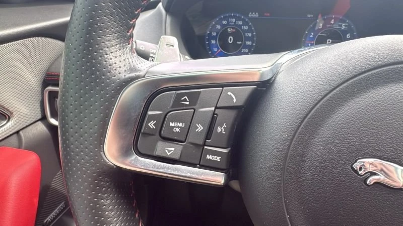 2019 Jaguar F-Pace SVR - Image 17 of 20