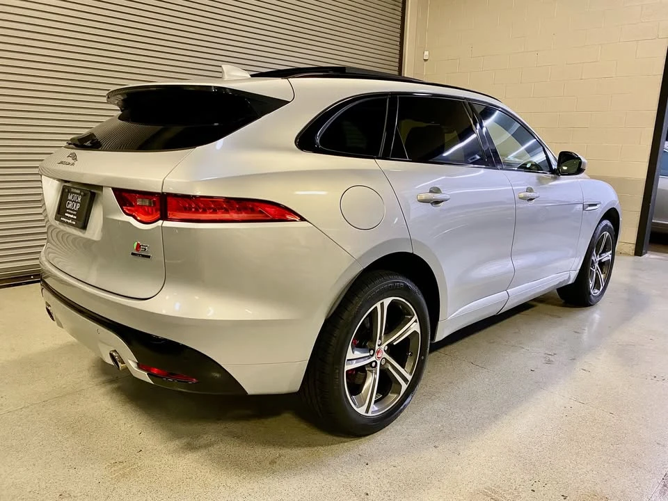 2019 Jaguar F-Pace - Image 5 of 20