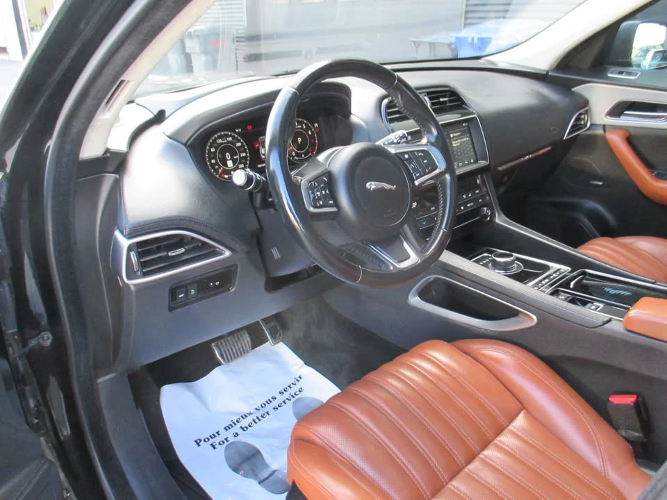 2019 Jaguar F-Pace - Image 9 of 20