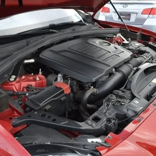 2019 Jaguar F-Pace - Image 16 of 17