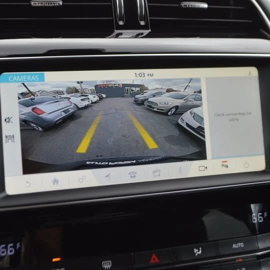 2019 Jaguar F-Pace - Image 14 of 16