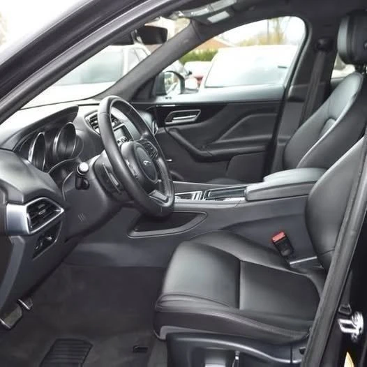 2019 Jaguar F-Pace - Image 8 of 13