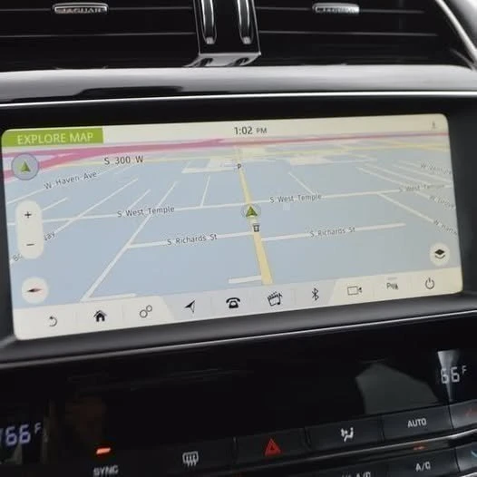 2019 Jaguar F-Pace - Image 10 of 12