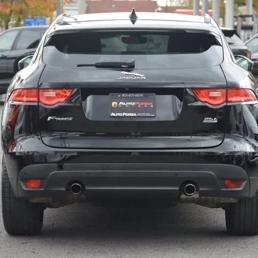 2019 Jaguar F-Pace - Image 4 of 12