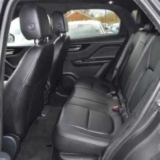 2019 Jaguar F-Pace - Image 11 of 13
