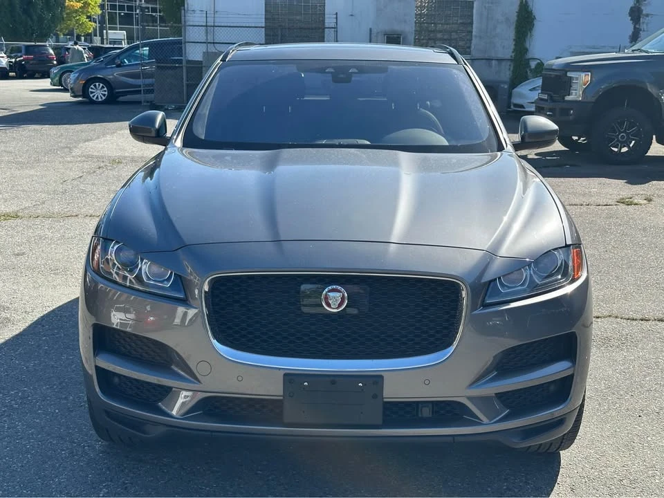 2019 Jaguar F-Pace - Image 2 of 17