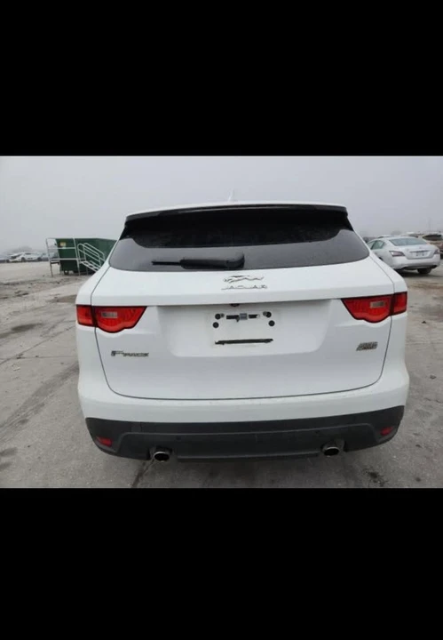 2019 Jaguar F-Pace - Image 6 of 9