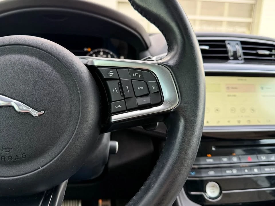 2019 Jaguar F-Pace - Image 12 of 14