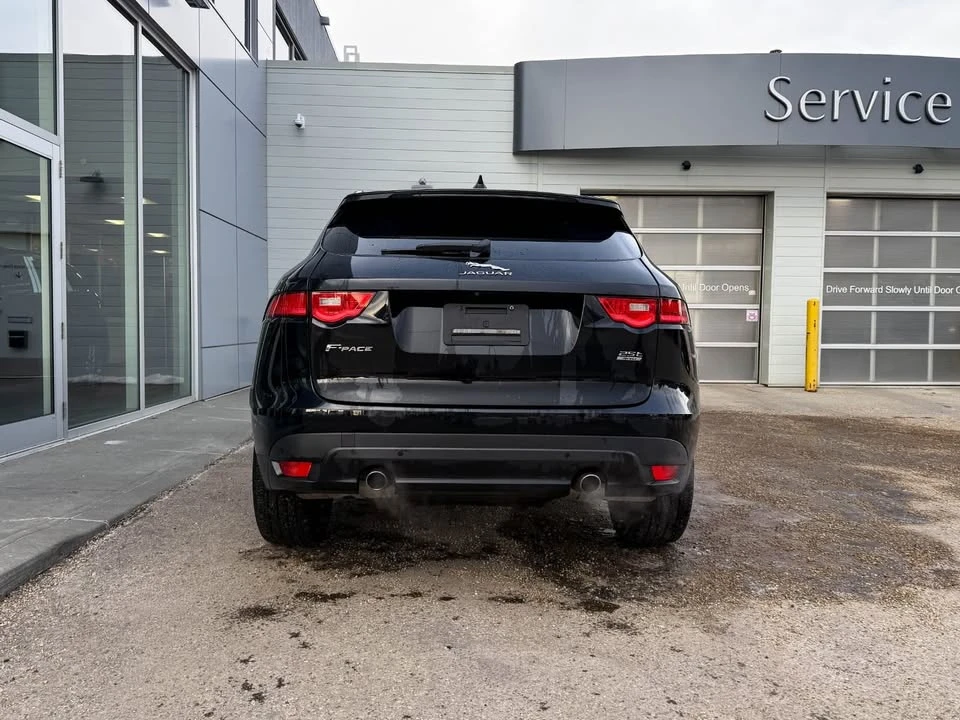 2019 Jaguar F-Pace - Image 4 of 14