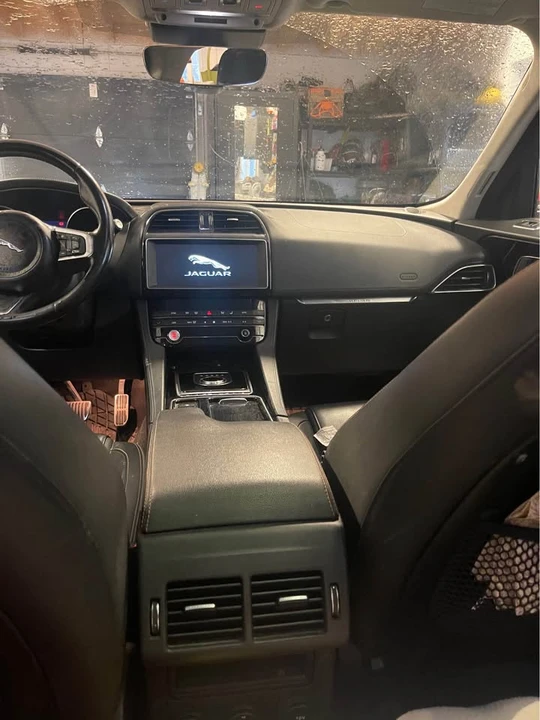 2019 Jaguar F-Pace - Image 3 of 7