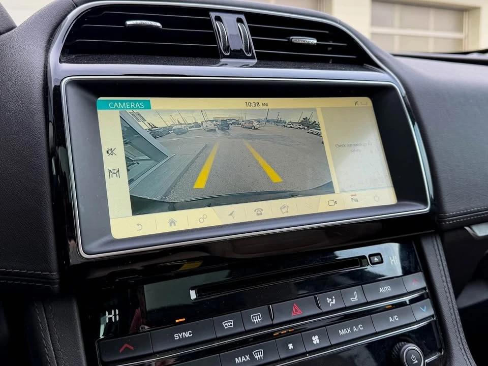 2019 Jaguar F-Pace - Image 14 of 14