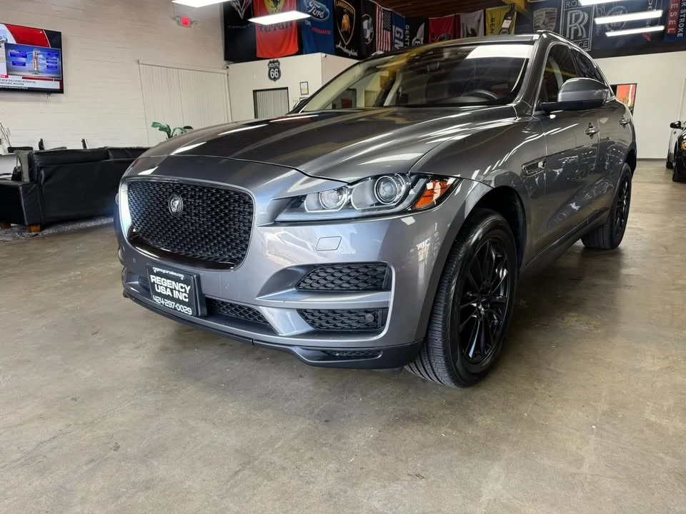 2019 Jaguar F-Pace - Image 5 of 20