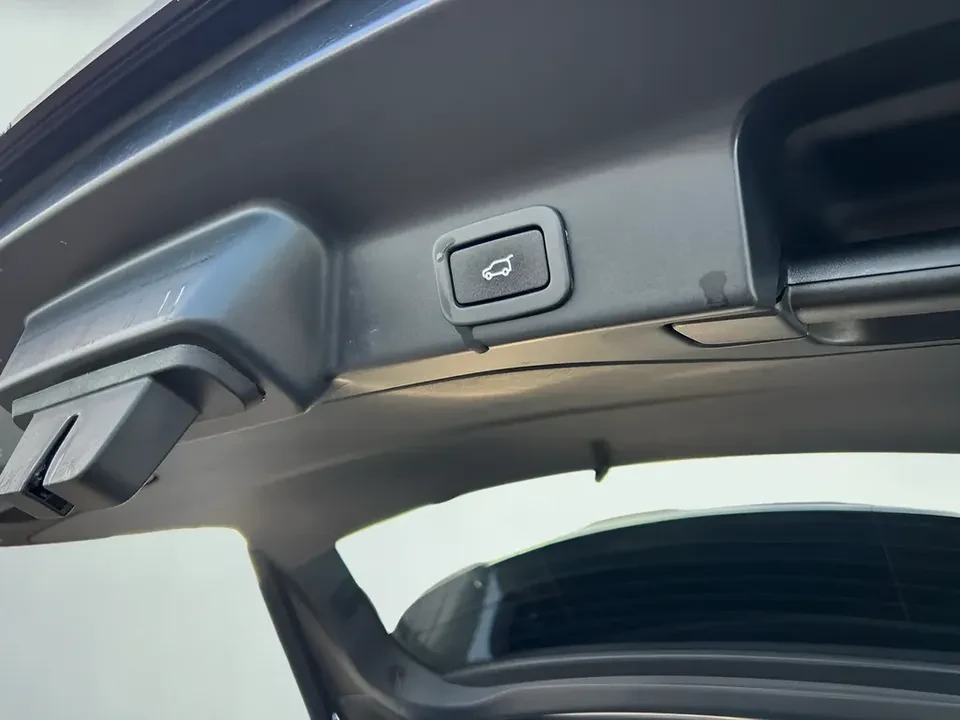 2019 Jaguar F-Pace - Image 20 of 20