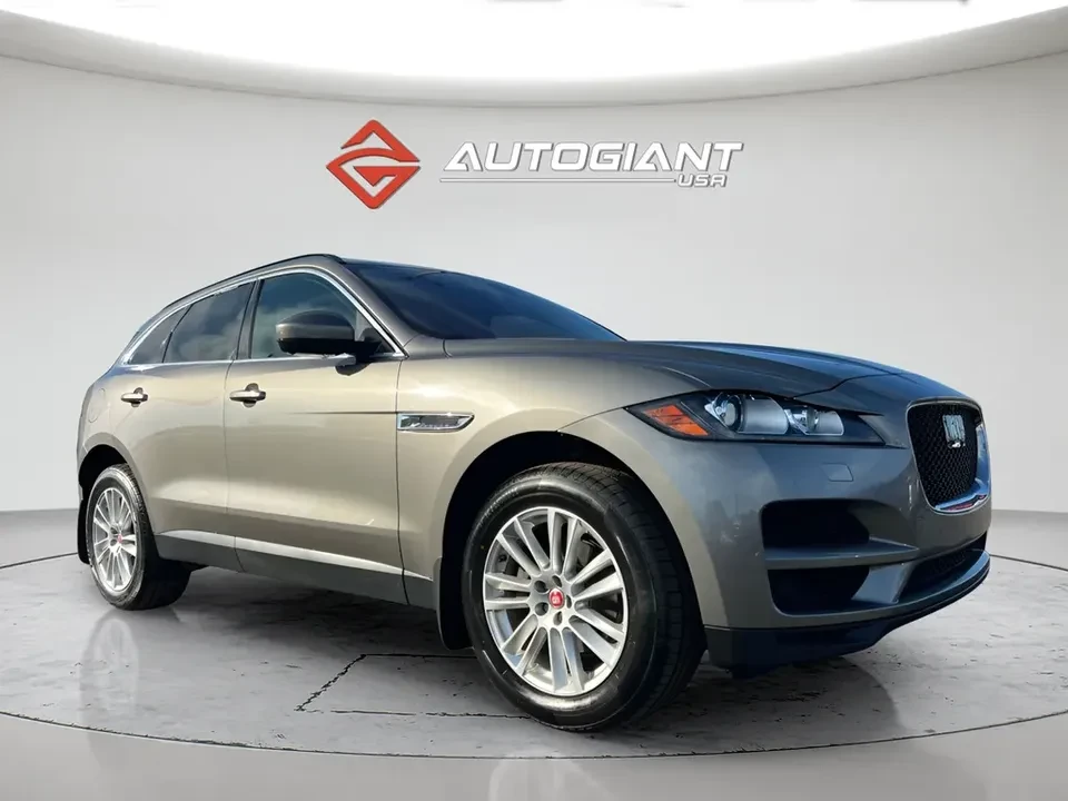 2019 Jaguar F-Pace - Image 9 of 20