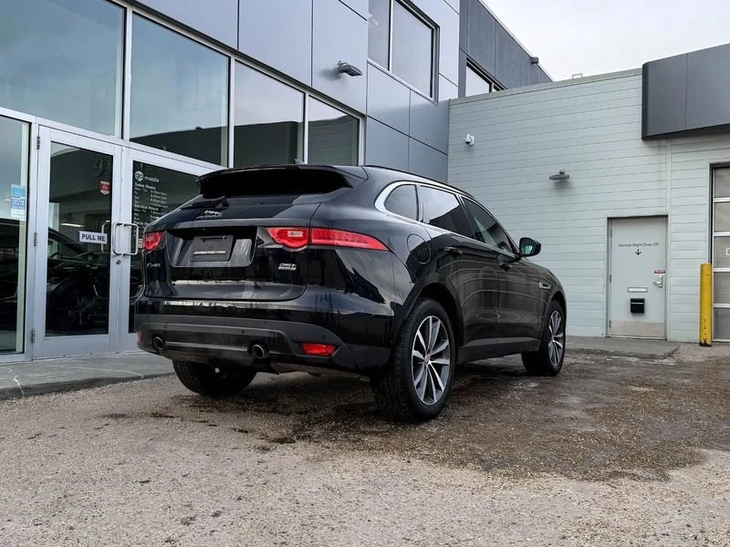 2019 Jaguar F-Pace - Image 6 of 16