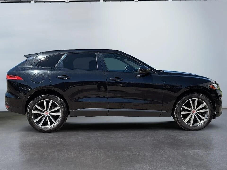 2019 Jaguar F-Pace - Image 9 of 20