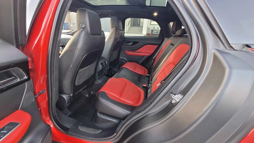 2019 Jaguar F-Pace - Image 9 of 14