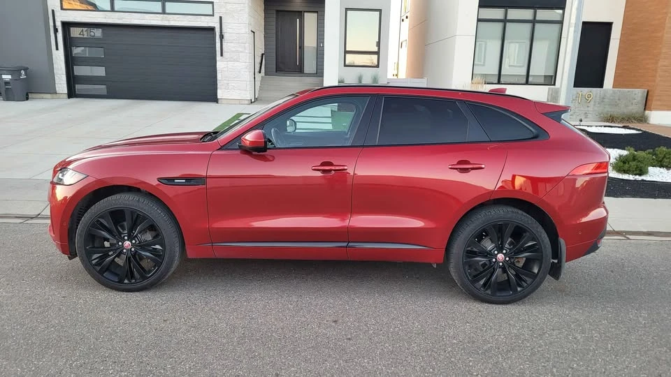 2019 Jaguar F-Pace - Image 5 of 14