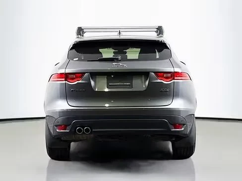2019 Jaguar F-Pace - Image 6 of 19