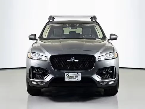 2019 Jaguar F-Pace - Image 2 of 19