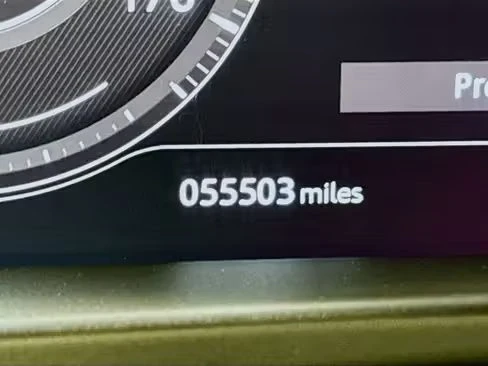 2019 Jaguar F-Pace - Image 13 of 19