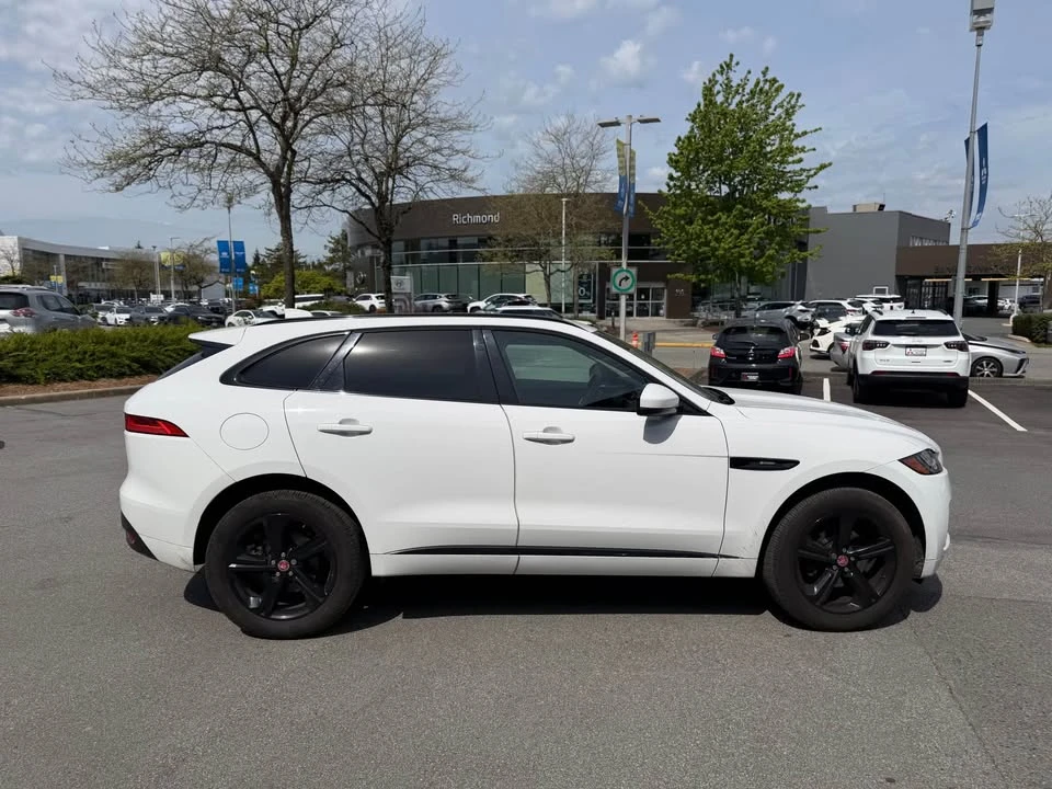 2019 Jaguar F-Pace - Image 6 of 19