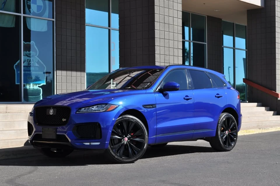 2019 Jaguar F-Pace - Image 5 of 19