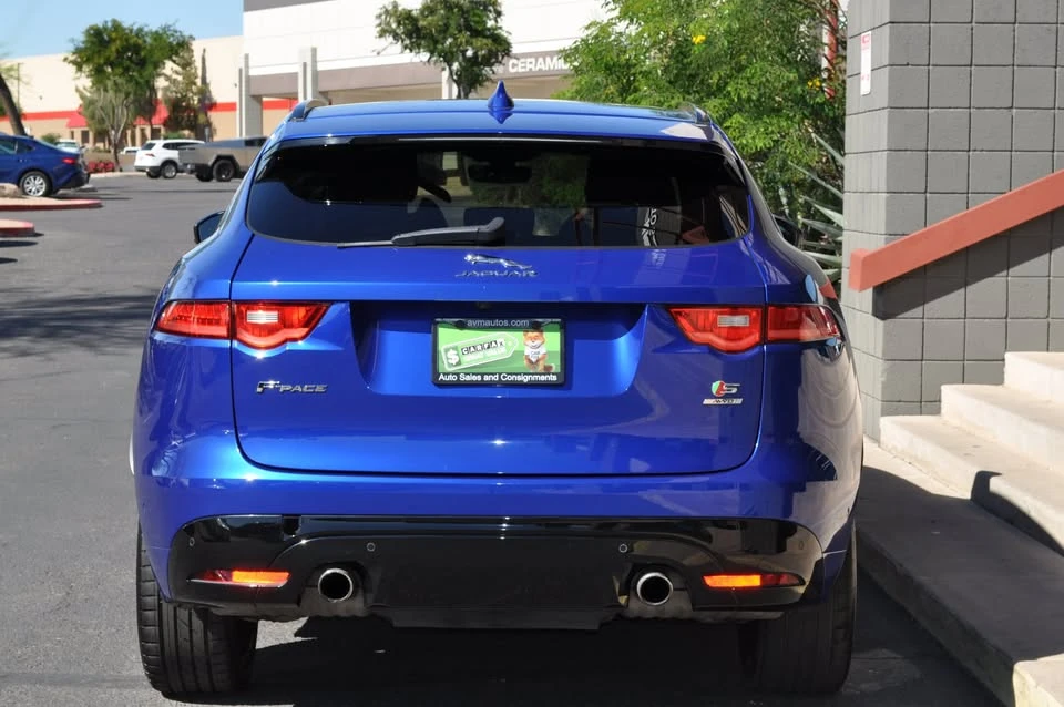 2019 Jaguar F-Pace - Image 4 of 19