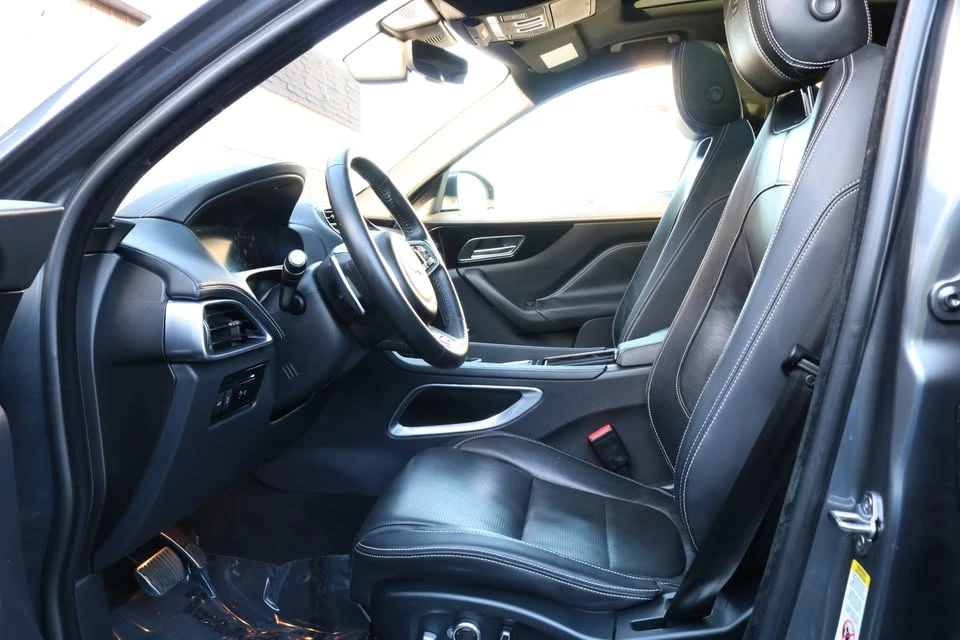 2019 Jaguar F-Pace - Image 9 of 20