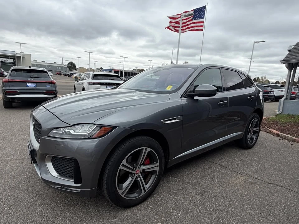 2019 Jaguar F-Pace - Image 3 of 19