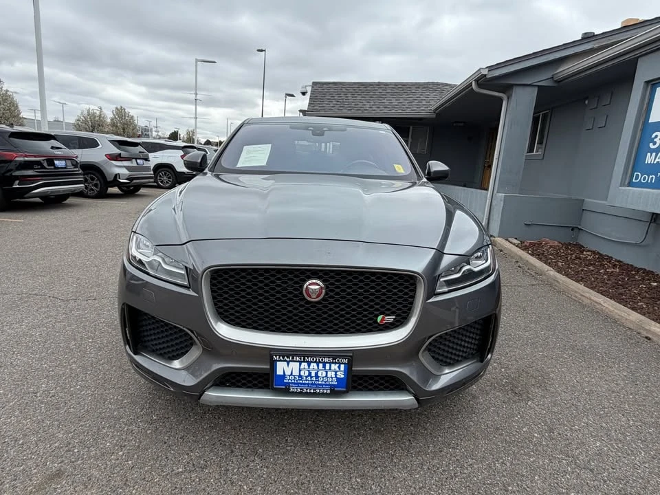 2019 Jaguar F-Pace - Image 2 of 19