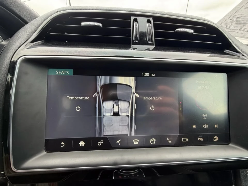 2019 Jaguar F-Pace - Image 14 of 19