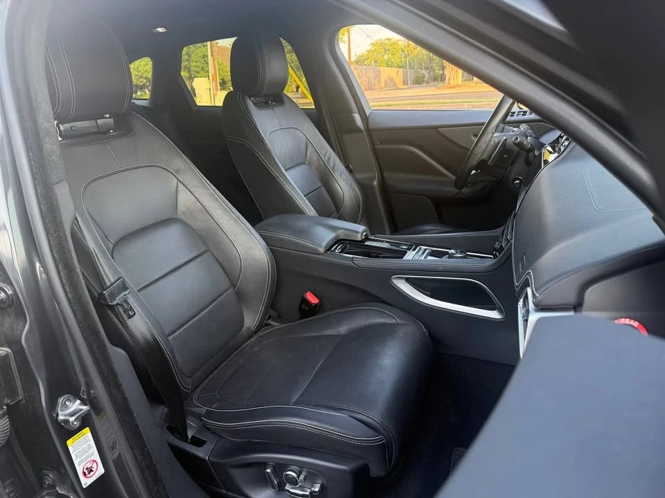 2019 Jaguar F-Pace - Image 12 of 20